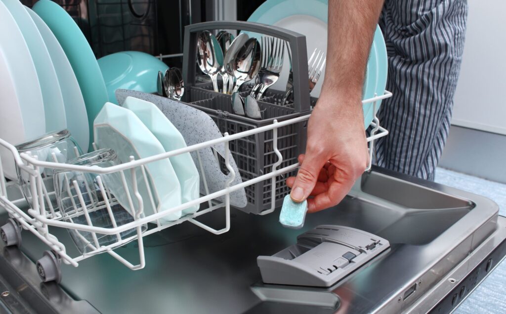 Saugus Dishwasher Cleaning